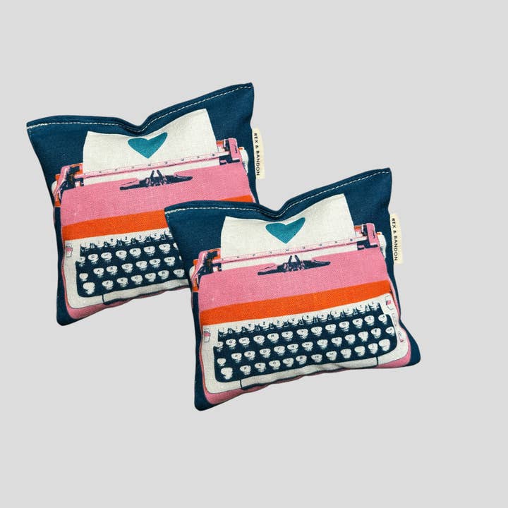 Typewriter Jumbo Square Catnip Toy for wholesale by Rex & Bandon