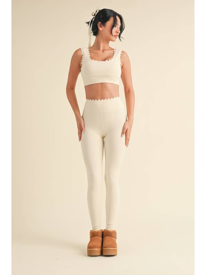 KIMBERLY C - Wholesale Activewear Set - Women's - Scallop Edge V-Back Bra Top and Full Length Leggings Set
