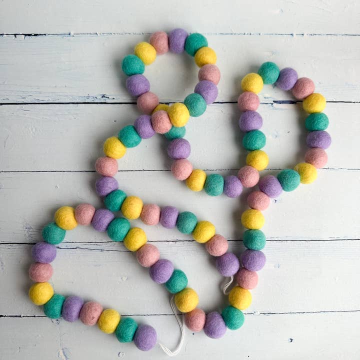Oster-Sprinkle-Filzkugel-Girlandenstrang - 1,8 m für den Großhandel von Sewing Seeds Play