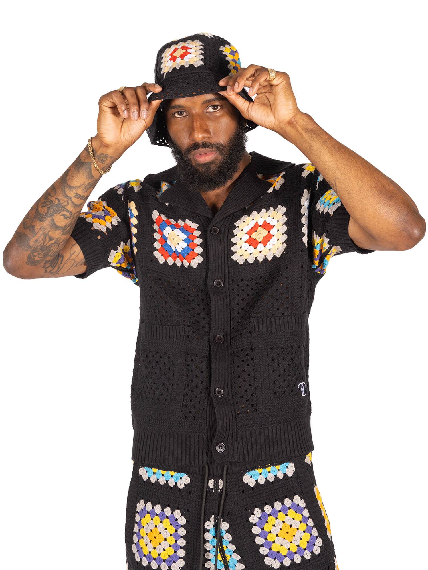 BLACK RED F342 Nuevo Riche Shirt - Black/Red for wholesale on Faire0