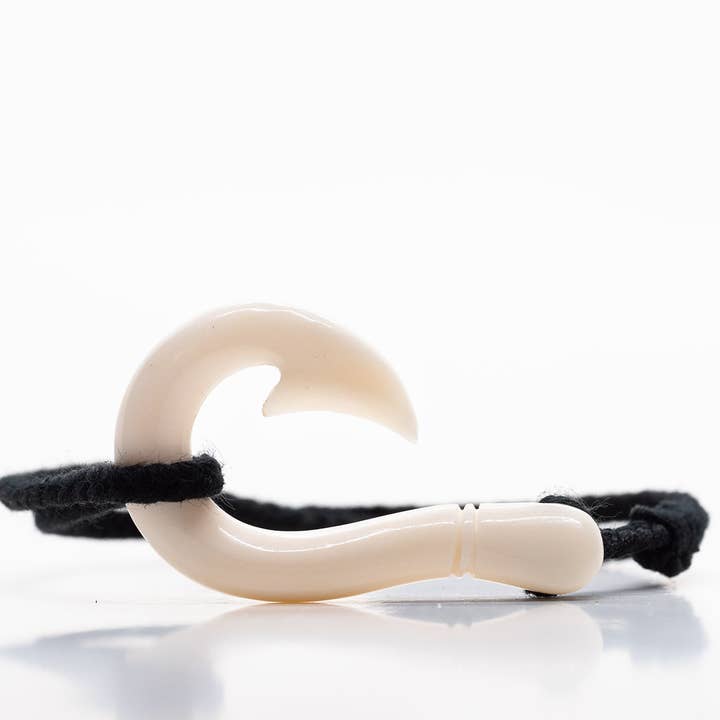 Braccialetto a forma di braccialetto con bottone e chiusura a gancio per la vendita all'ingrosso da parte di bali y'all