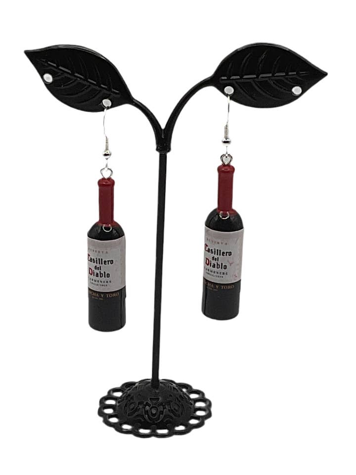 Orecchini Red Wine per la vendita all'ingrosso da parte di S and E Hobbies and Collectables