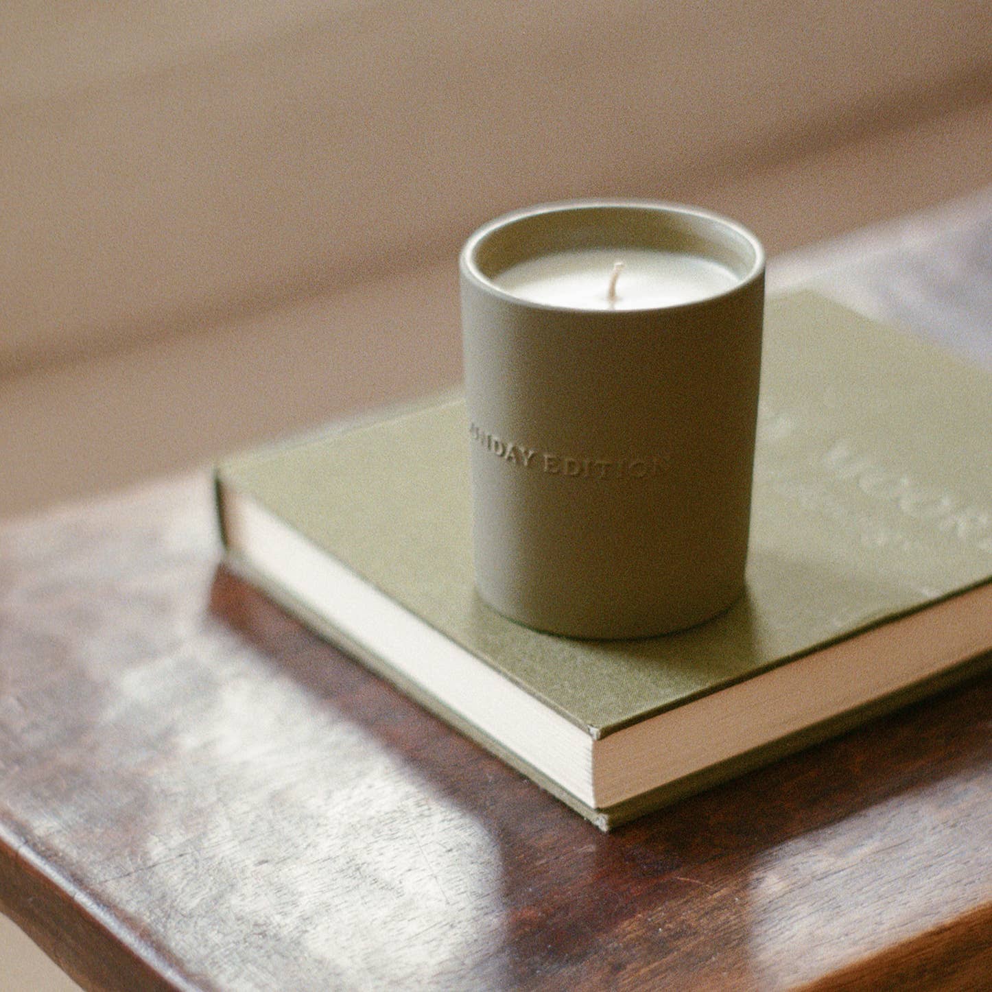 Sunday Edition – wholesale Jar/filled candle – Root Candle4