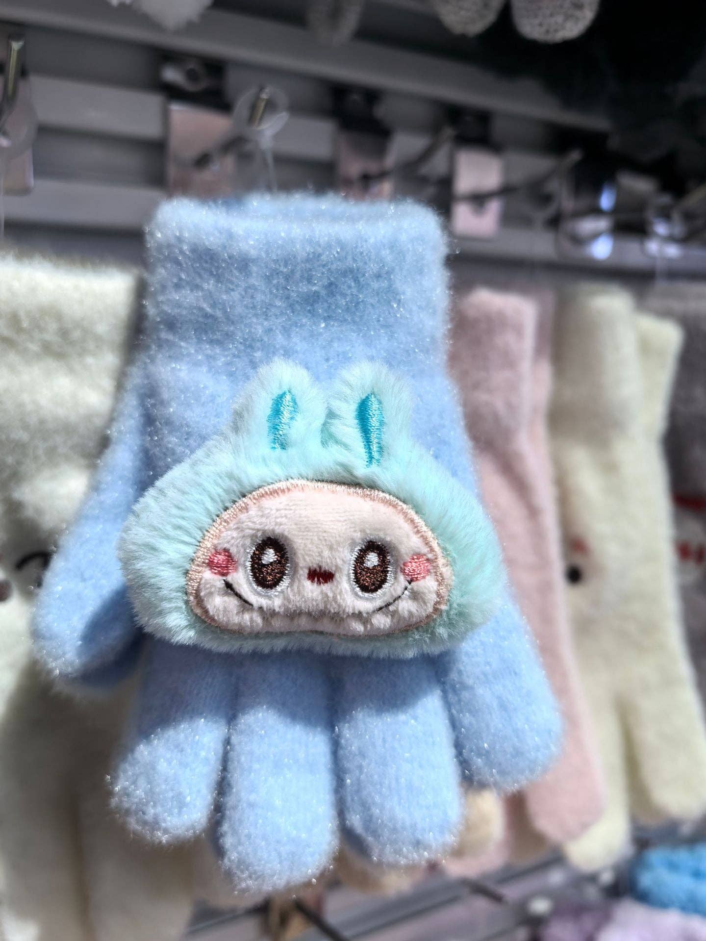 Little Trendy - Wholesale Gloves - Kids - Cute monster Five-finger warm knitted gloves for kids4