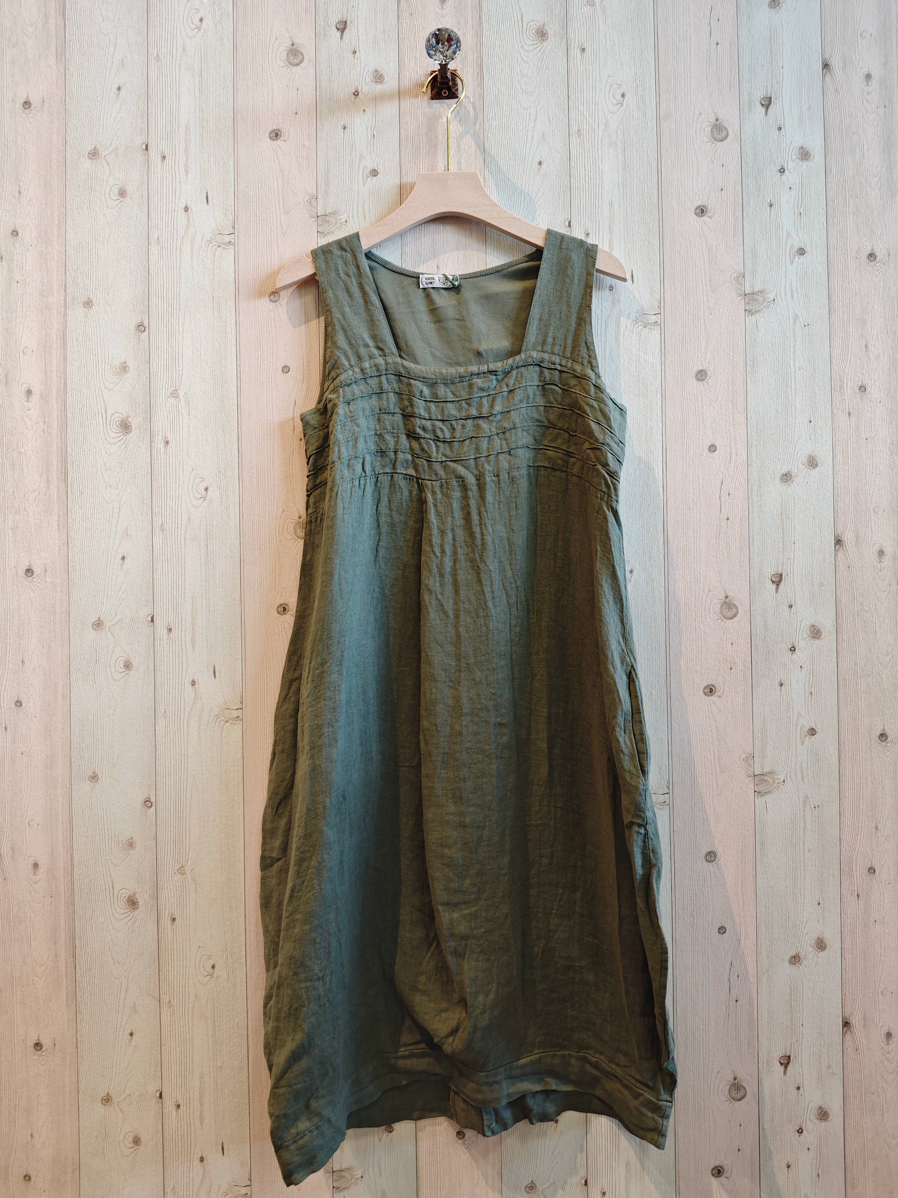 Linen & More – Großhandel Kleid – Damen – REF 24098 Ballonkleid aus 100 % Leinen mit breiten Trägern2