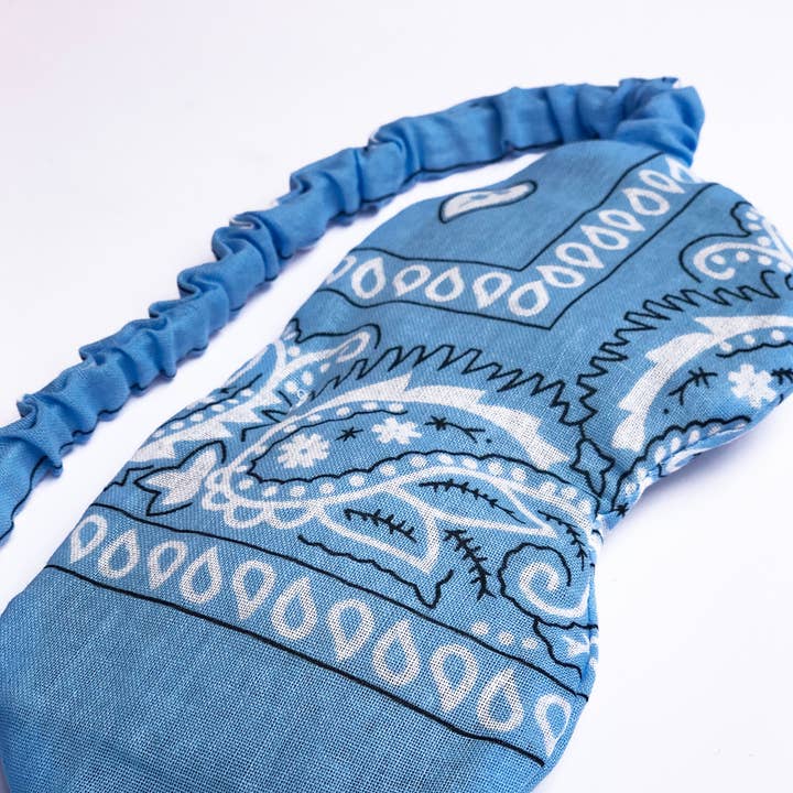 SOOPZ - Wholesale Slaap-/oogmasker - Verkoelende en verwarmende oogmasker van katoen met bandanapatroon2