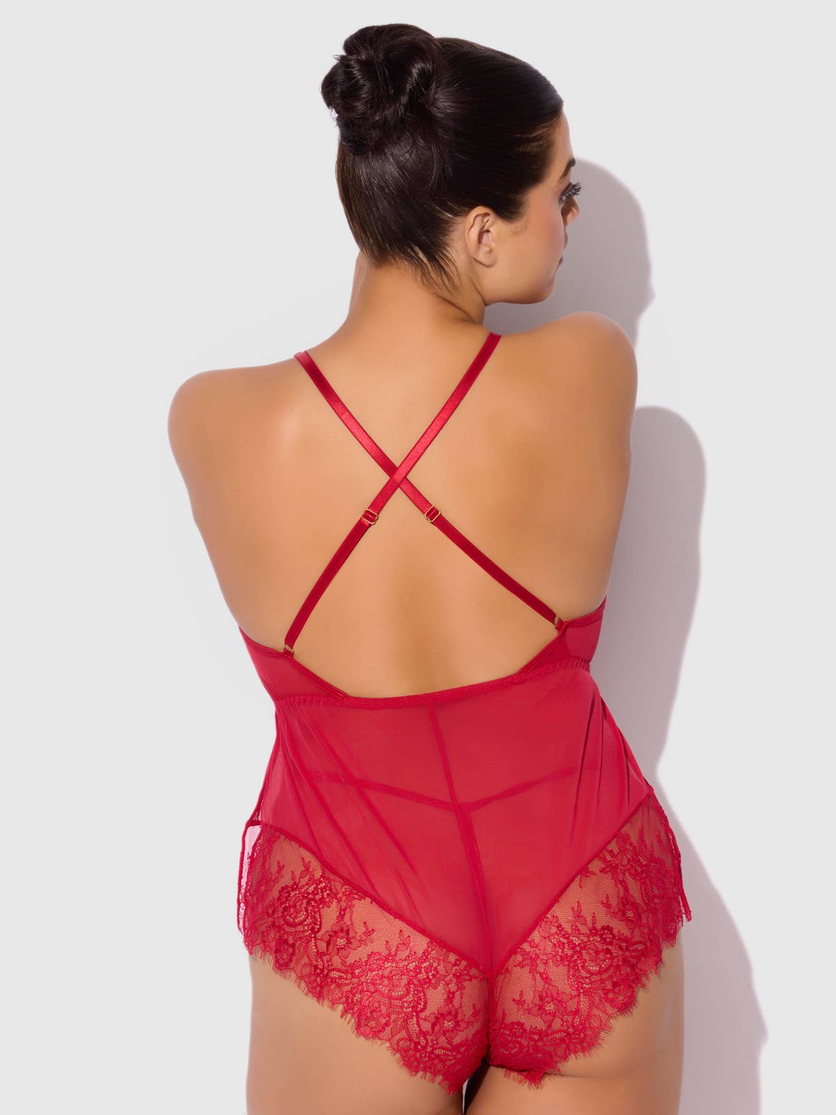 House of Desire – Engroshandel Bodysuit undertøj - Dame – Mila mesh- og øjenvippeblonde romper teddy med høj slids14