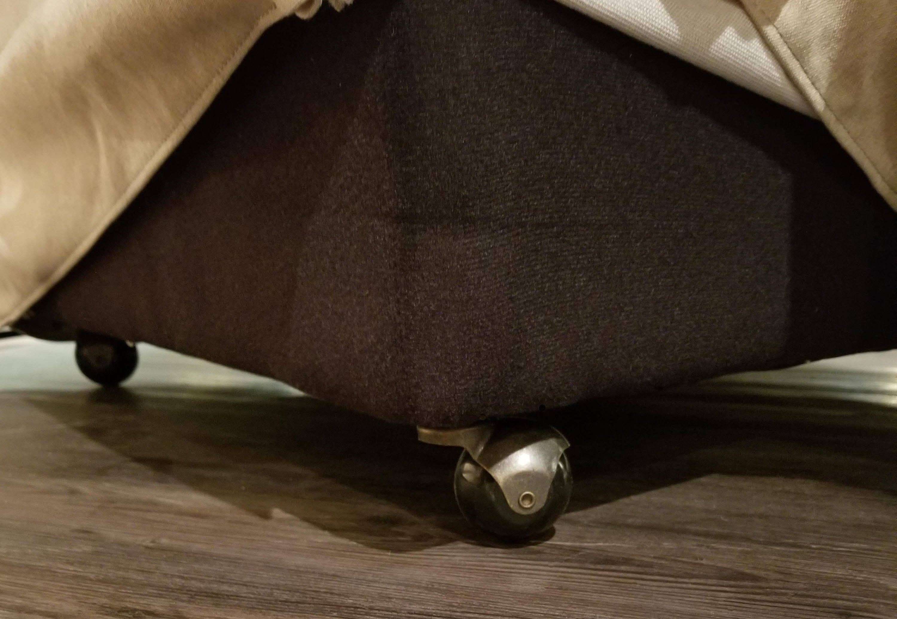 Padma's Plantation - Wholesale Chair - Sandspur Beach Arm Dining Chair - With Casters - Brushed Linen9