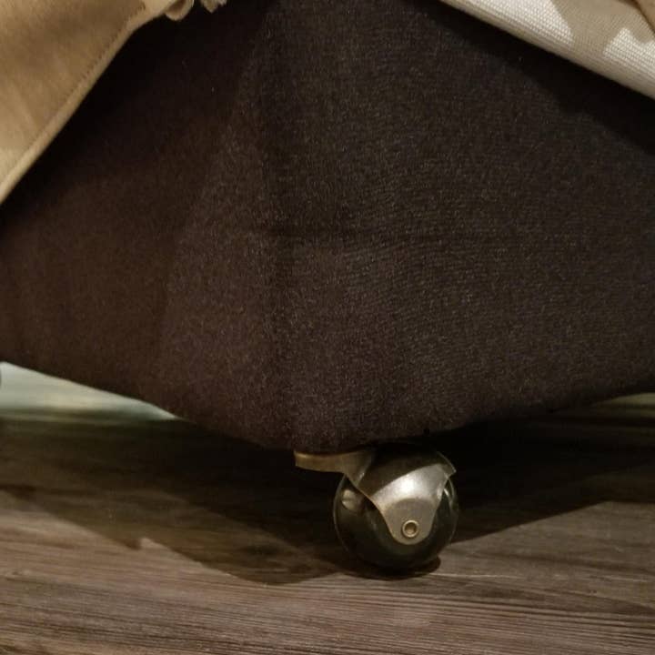 Padma's Plantation - Wholesale Chair - Sandspur Beach Arm Dining Chair - With Casters - Brushed Linen9