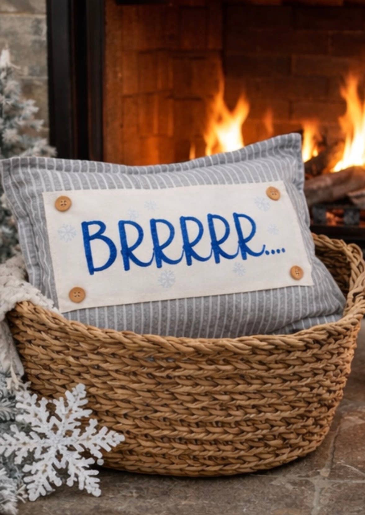 PillowPanels - Wholesale Throw/Decorative Pillow - CHARCOAL/CREAM STRIPES:  PILLOW ONLY (with insert) 40