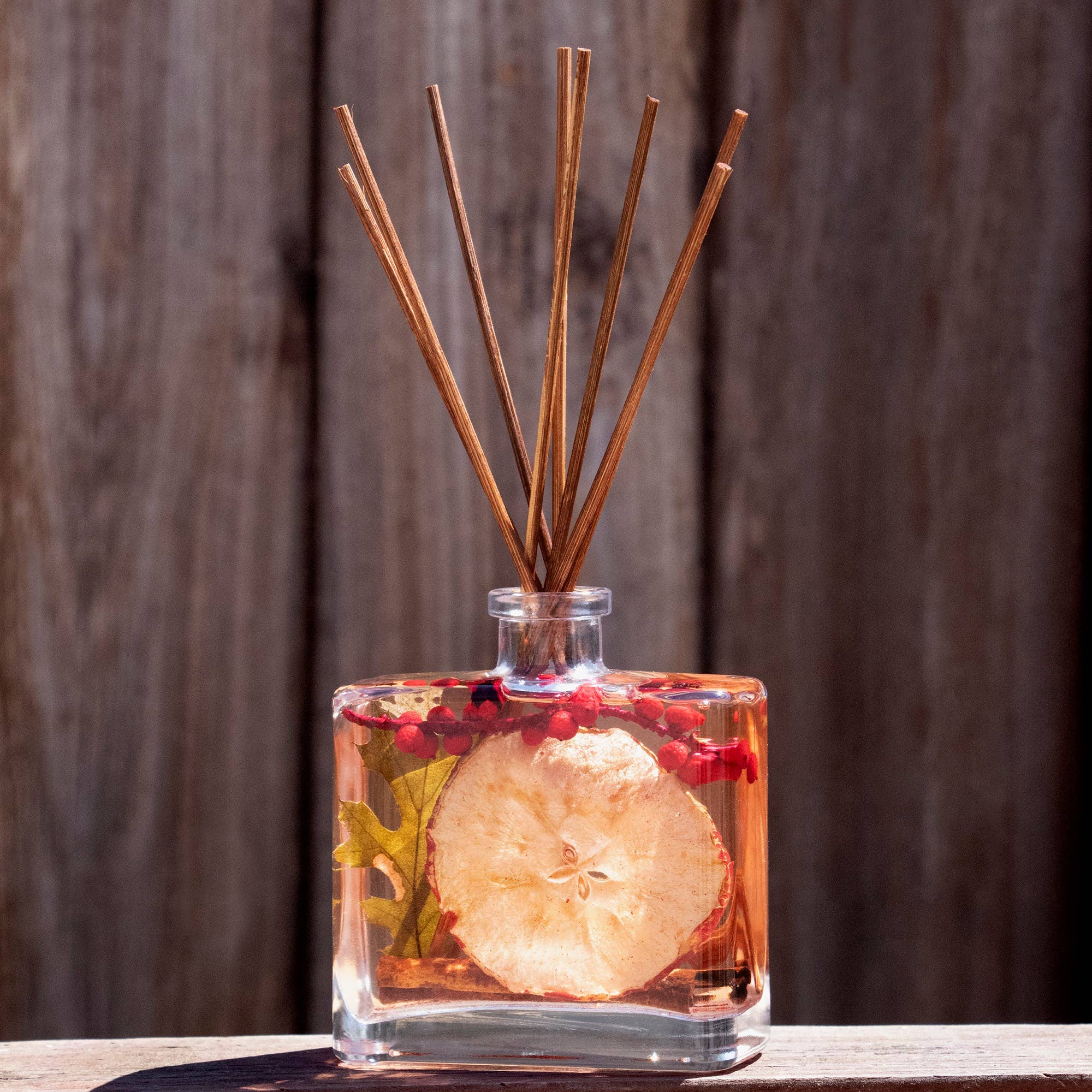 Andaluca - Wholesale Reed Diffuser - Apple Cider Cinnamon Botanical Reed Diffuser2