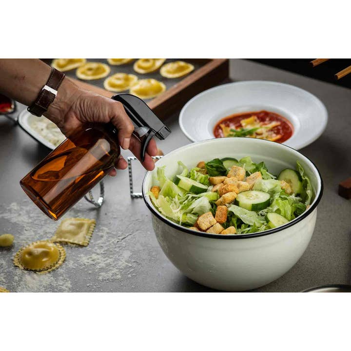 TableCraft Products Company - Wholesale Spray Bottle - 16 oz Kitchen Spray Bottles, Pack of 2, Plastic1