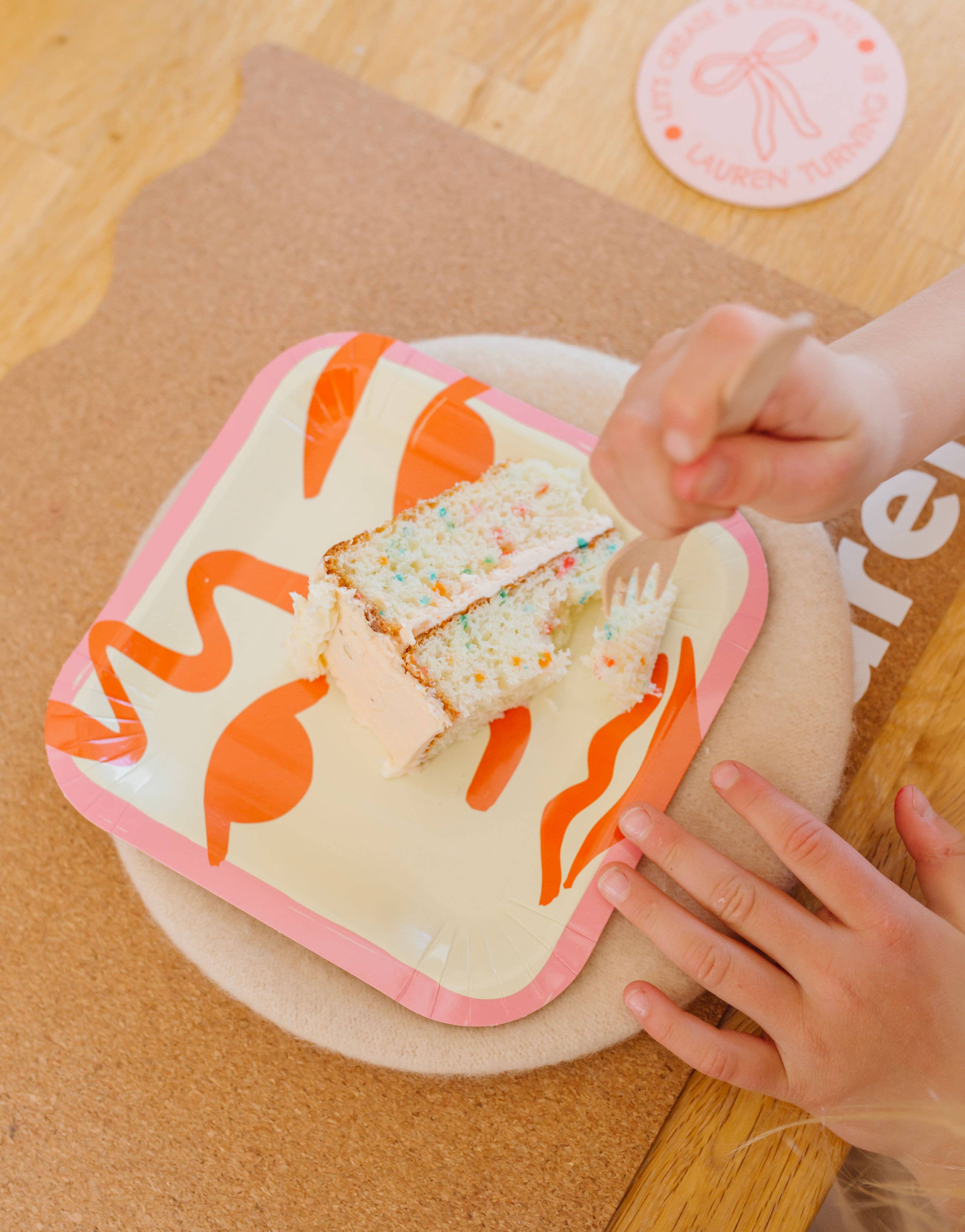 POP Party Supplies, LLC - Wholesale Disposable Plate - Two Face Dessert Paper Plates (x 12) - Art Party Collection3