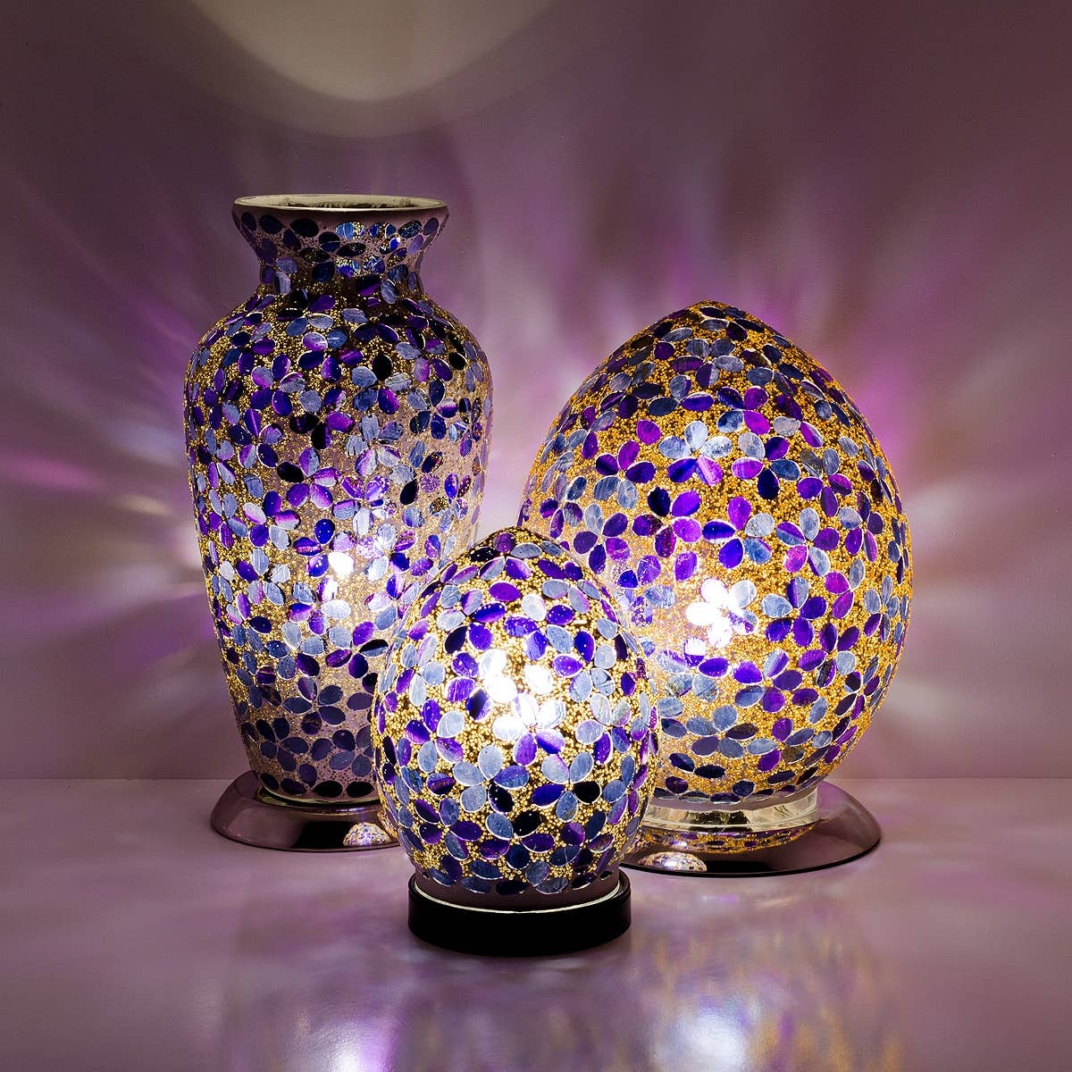 Febland - Venta al por mayor Lámparas decorativas/de escritorio - Lámpara pequeña con forma de huevo en forma de mosaico de cristal, color morado3