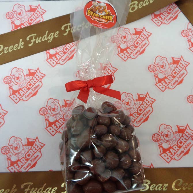 Bear Creek Candy Kitchen – Engroshandel Chokoladeovertrukket slik – Chokoladeovertrukne rosiner🍫 1 LB poser1