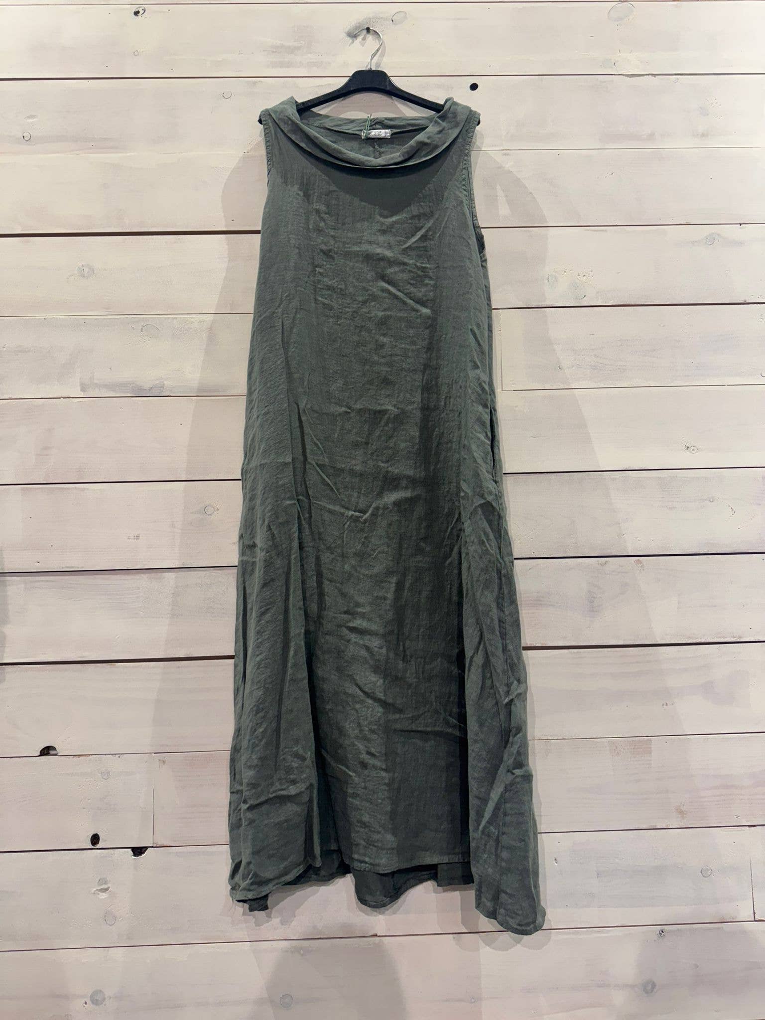 Linos y Textiles - Venta al por mayor Vestido - Mujer - REF 25396 VESTIDO LINO 100% CUELLO BARCA SIN MANGA8