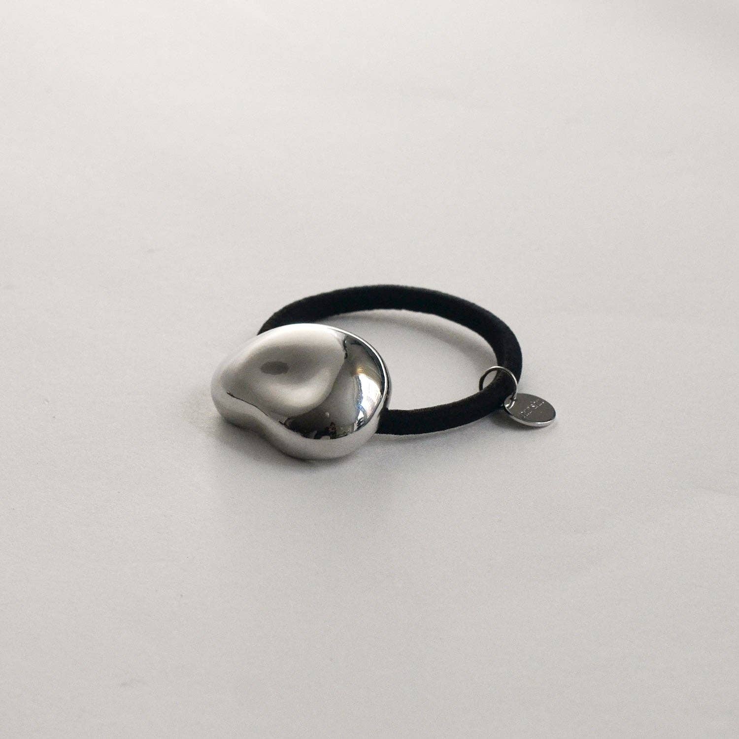 nar'sha - Wholesale Hair tie - Pebble-Shaped Metal Cuff Hair Tie | Silver2