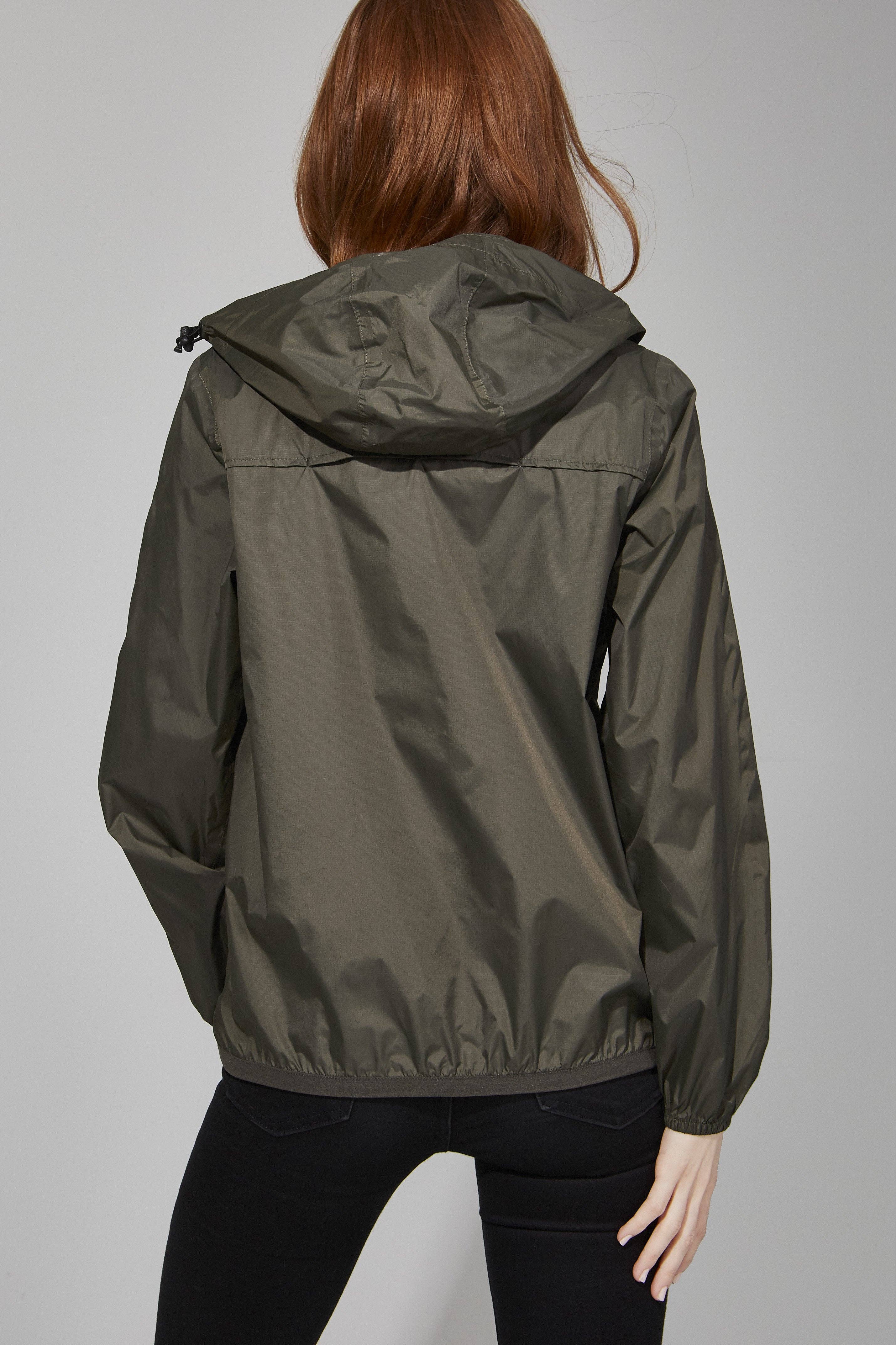 O8 Lifestyle - Wholesale Windbreaker - Women's - Women Boyfriend fit - Torba Full Zip Packable Rain Jacket and windbreaker2