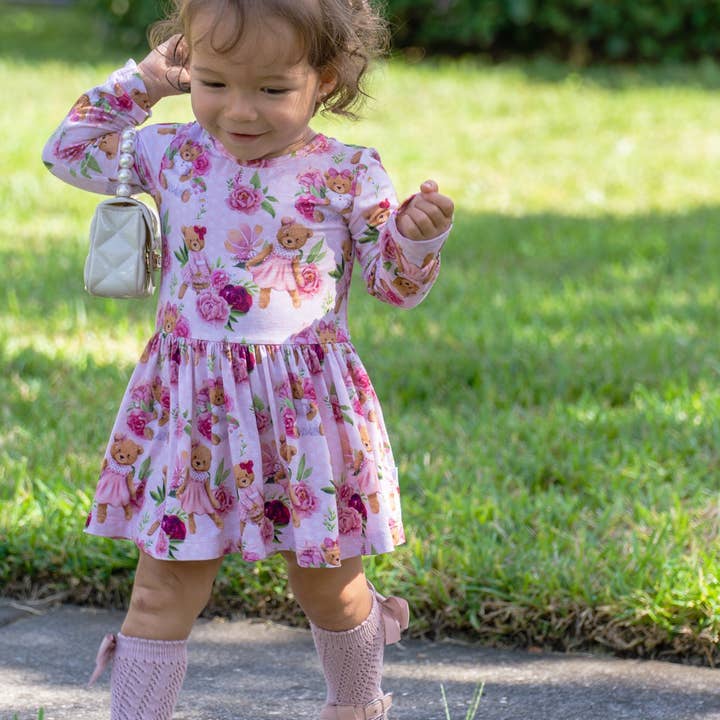 Ensemble robe et bandeau Lola pour la vente par Jules and Belle