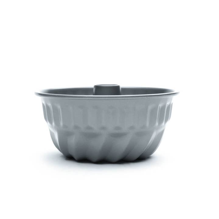 Fox Run Brands - Wholesale Cake tin - Fox Run Non-Stick Mini Fluted Pan with Center Tube, 4.25"6