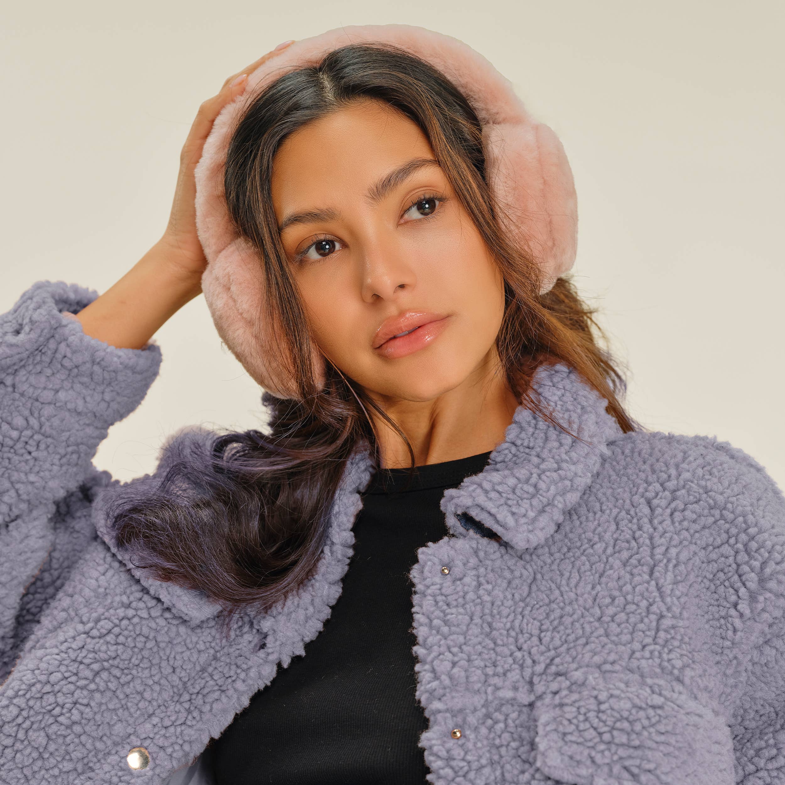 Hana – wholesale Earwarmers / ear muffs – women's – C.C Faux Fur Solid Winter Earmuff Winter Headband7