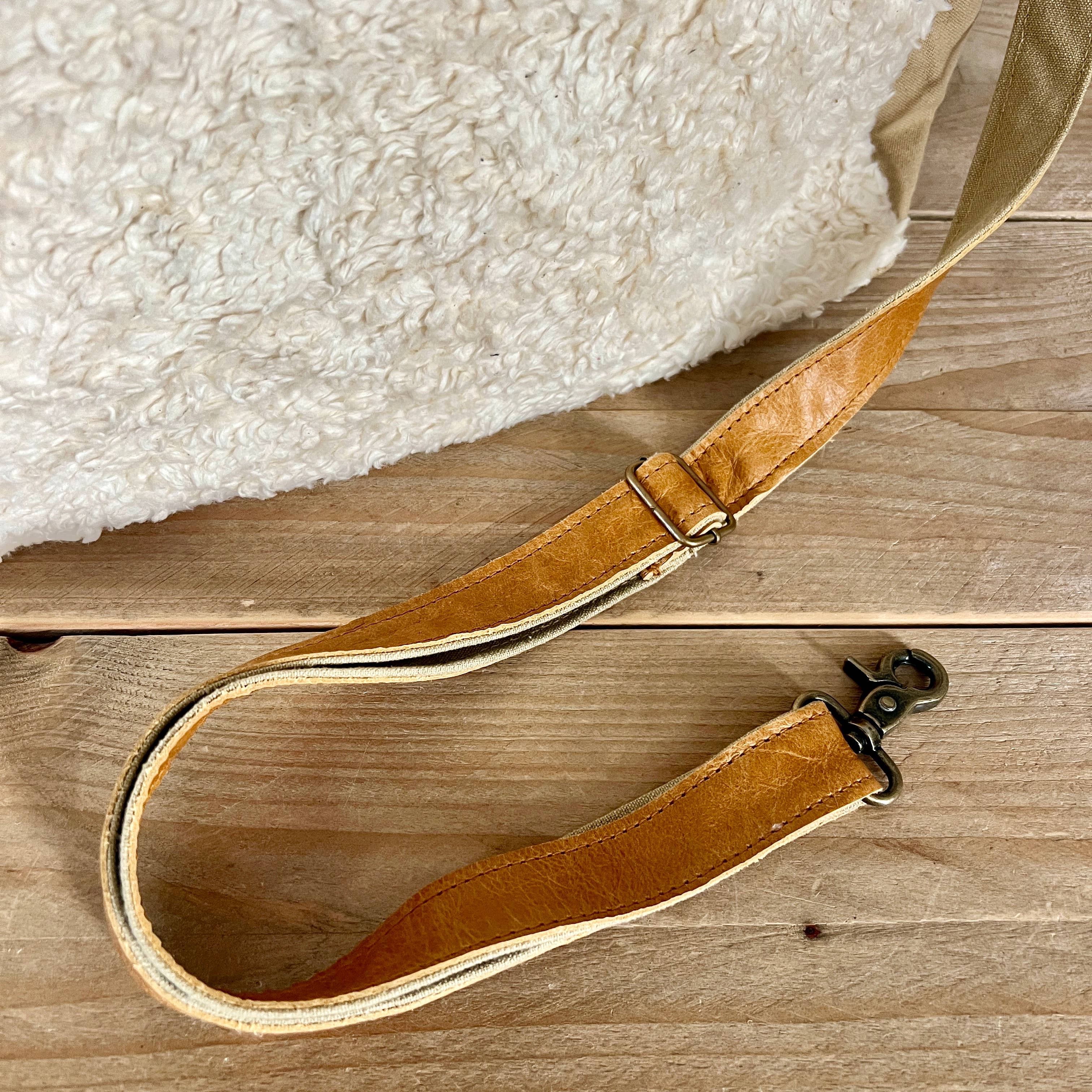 Liefe NL - Wholesale Tote Bag - Women's - Teddy Bowling Bag (cotton teddy) NEW Batch10