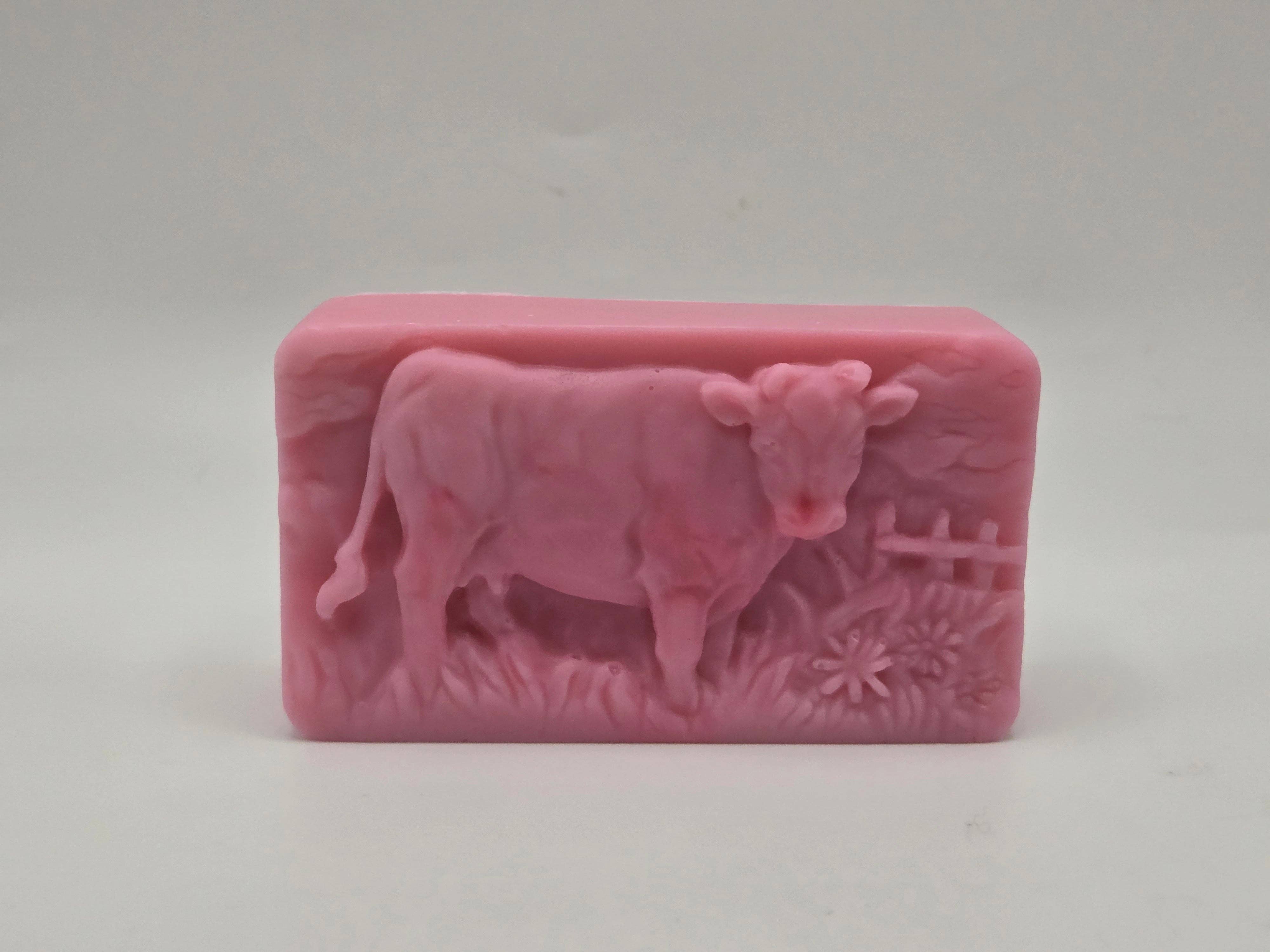 Simply Southern Homemade – wholesale Bar Soap – Barnyard Cow Soap Bar1