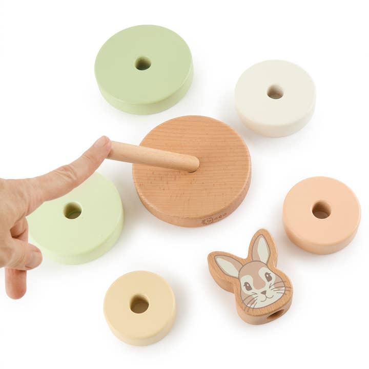 Bieco Spielwaren – Brinquedo de madeira - Crianças por atacado – Torre de Empilhar Coelho Fine FSC®3