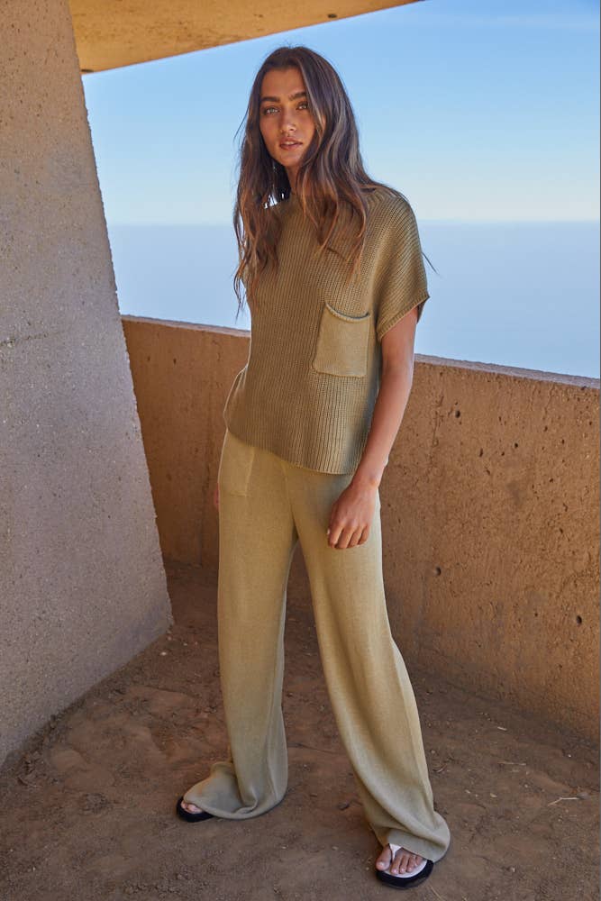 Olive W1125 | Stickad tröja med hög midja och vida byxor för wholesale på Faire1