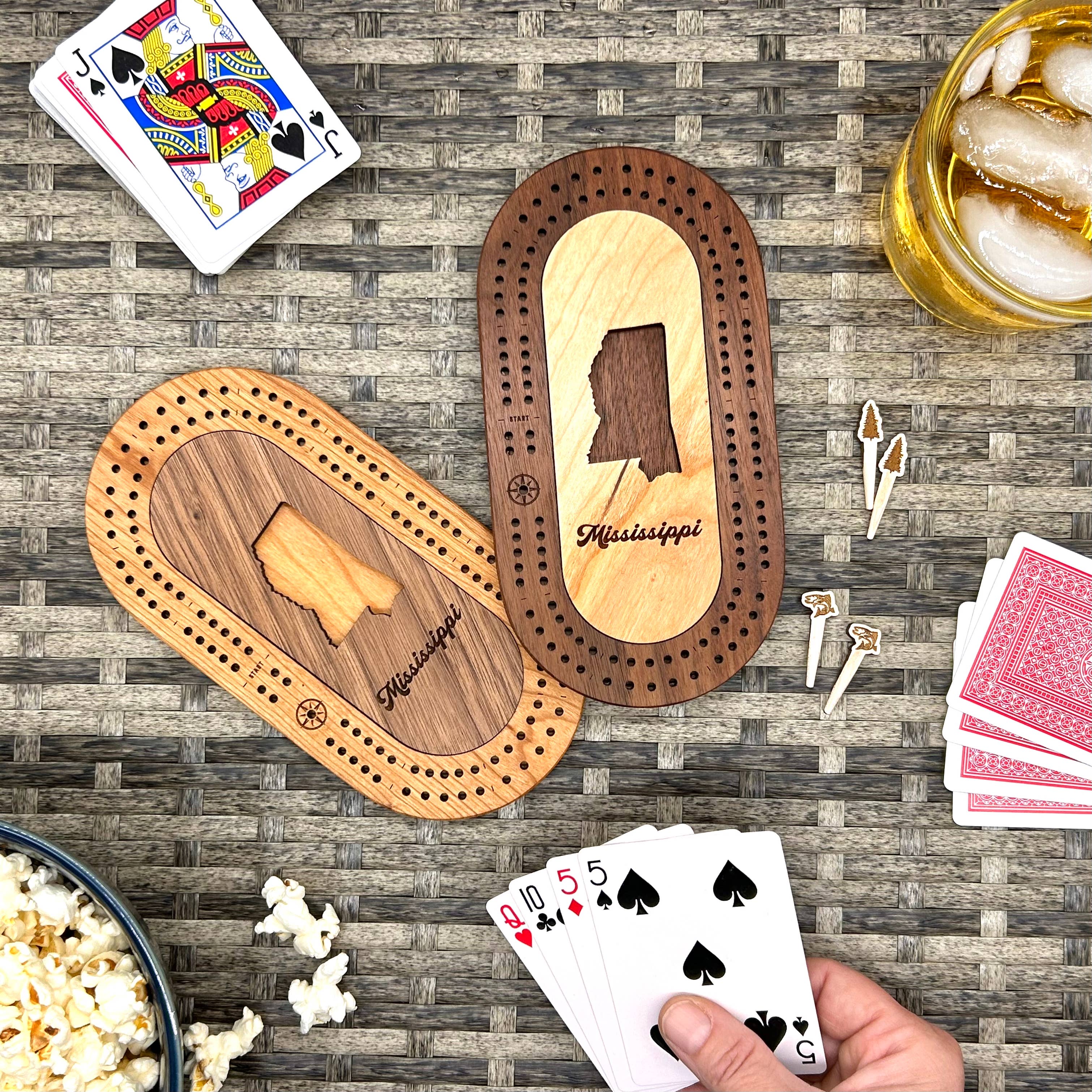 Cast & Carve - Venta al por mayor Juegos de mesa - Juego de minitablas de viaje de EE. UU., con pinzas personalizadas20