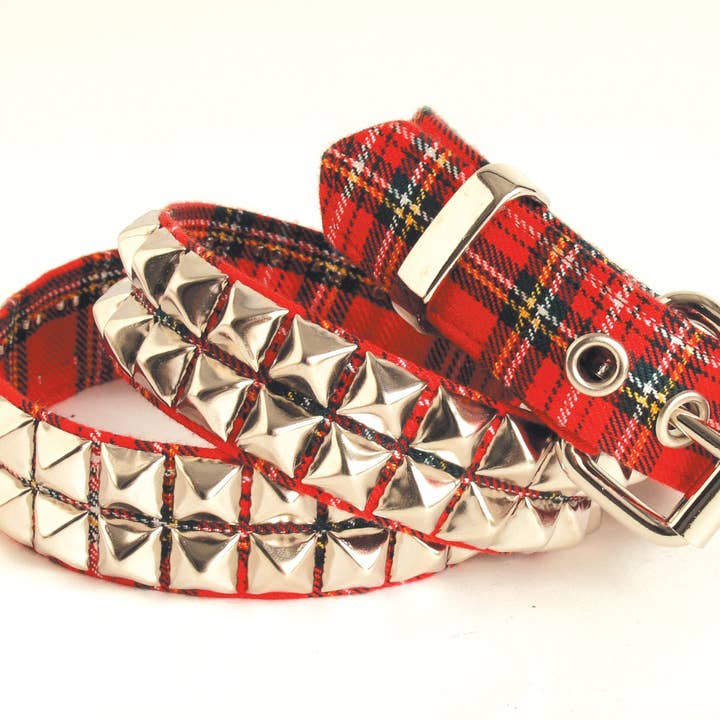 BT117PLAID-RED RED PLAID BELT, 2 ROW 1/2" PYRAMID STUDS for wholesale by Funk Plus