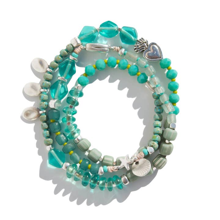 AMAGÁ (aqua) versatile beaded necklace/bracelet for wholesale by Araracuara