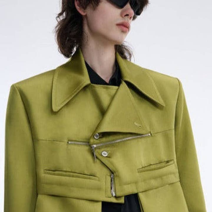 Crop-Top-Jacke für den Großhandel von Vanida Dang