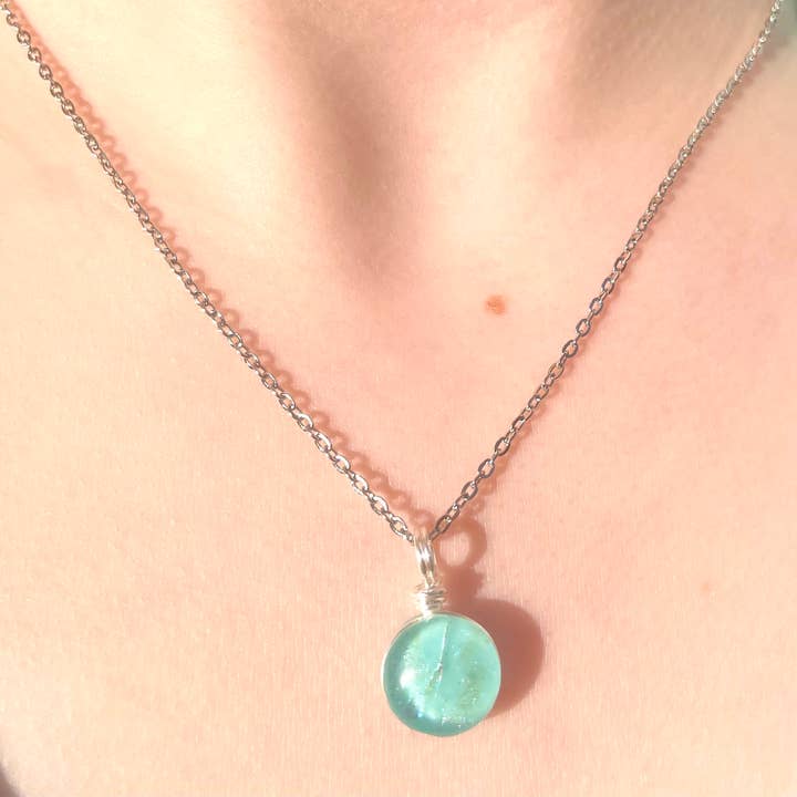 Flame Work Designs - Glass Jewelry – wholesale Pendant/charm necklace – Round Dichroic Glass Pendant - Light Blue