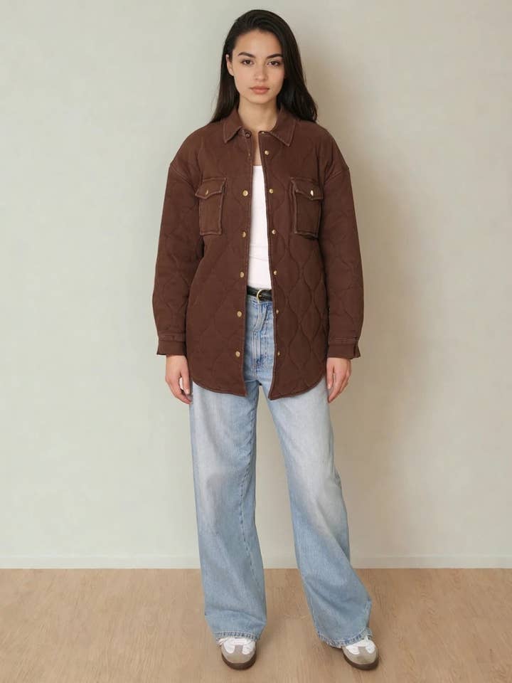 Cappotto trapuntato in cotone spazzolato Leni Espresso per la vendita all'ingrosso da parte di PRIV Collections