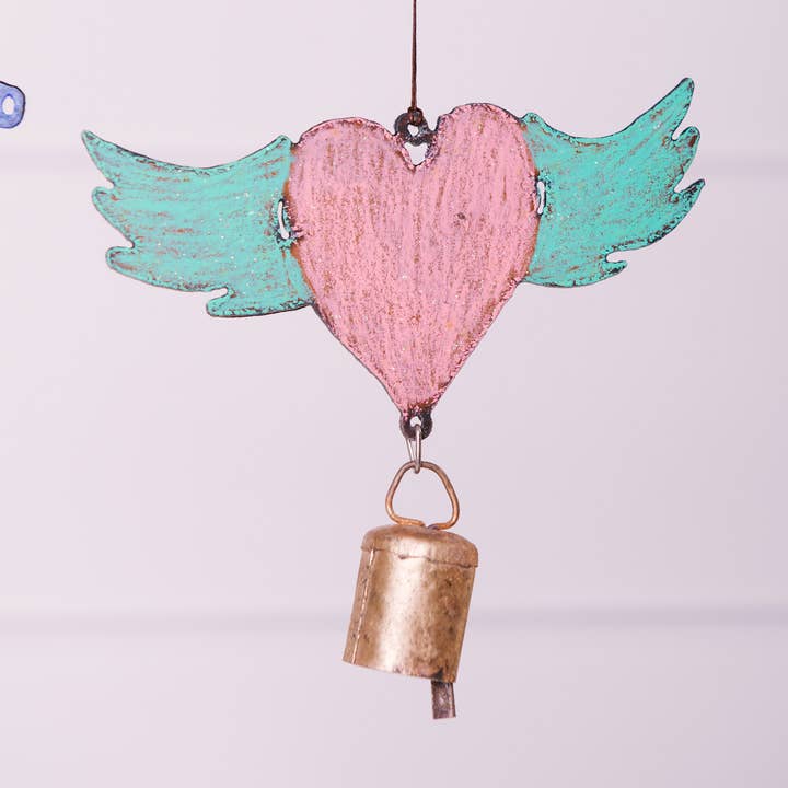 Campanella a vento a forma di cuore, campanella a forma di nana, ali, regalo per San Valentino per la vendita all'ingrosso da parte di Whimsies