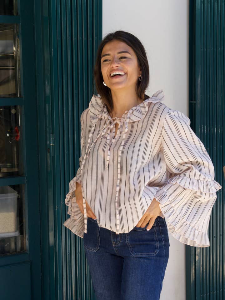 Blusa Alicia Coral para venta al por mayor de MindTraveler
