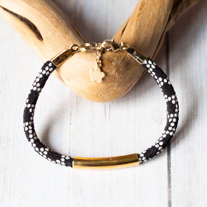 Elegant, delicate bracelet/designer jewelry/traditional Japanese fabric, Kimono fabric, fine gold plated tube bead/handmade for wholesale by Atelier Vivienne