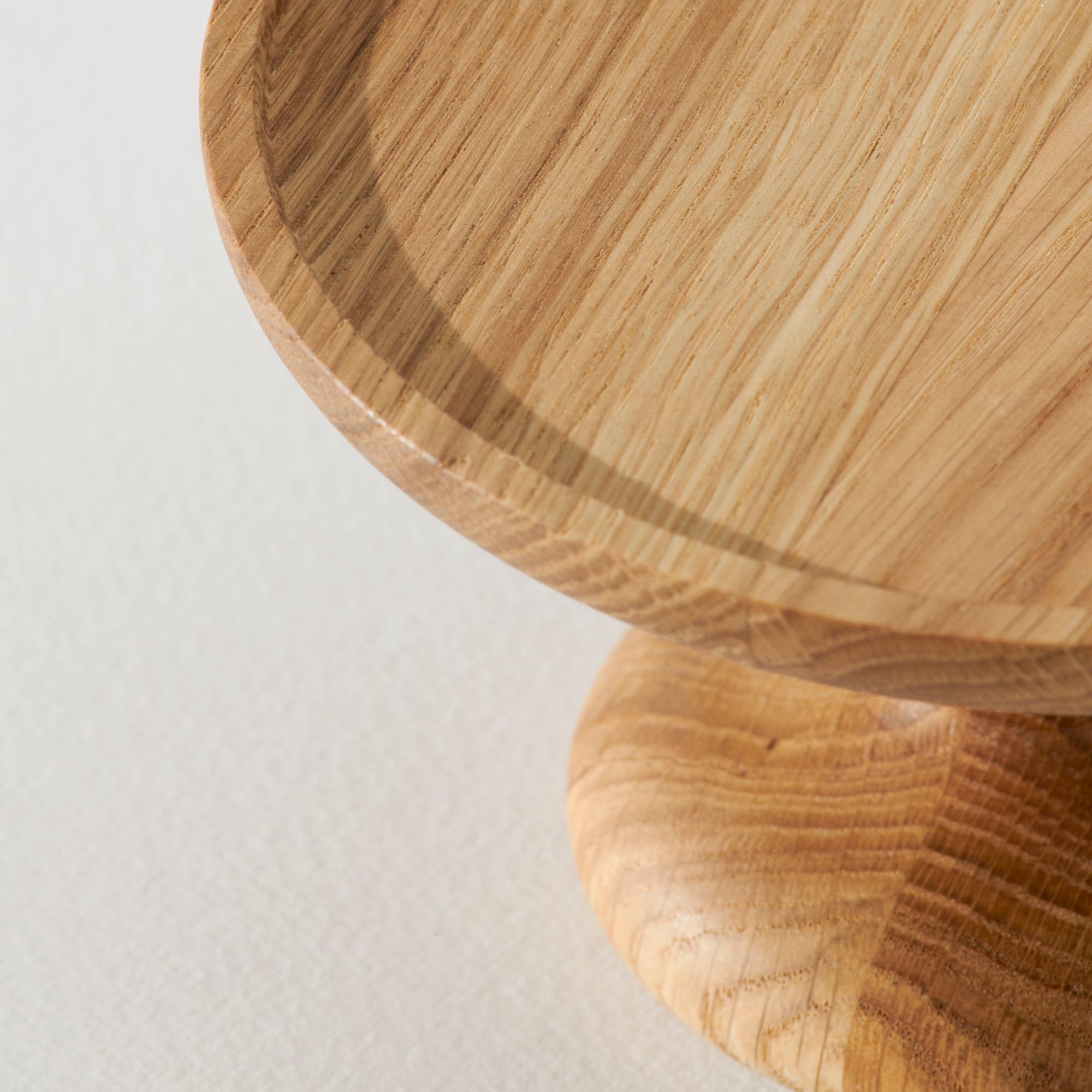 OVO Things – Suporte de vela por atacado – Suporte médio para vela em carvalho envernizado1