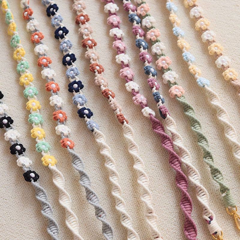 Weavey Studio – wholesale Phonecase strap – Macrame flower twisted pattern lanyard camera phone strap2