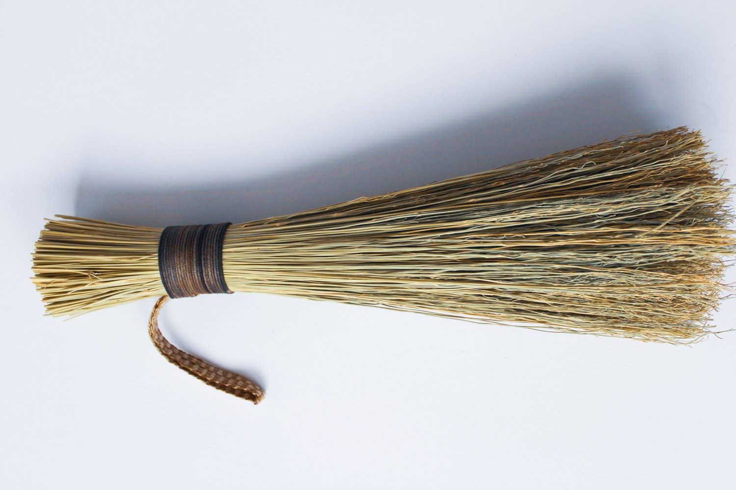 Sunhouse Craft - Wholesale Whisk - Whisk Hand Broom Wholesale1