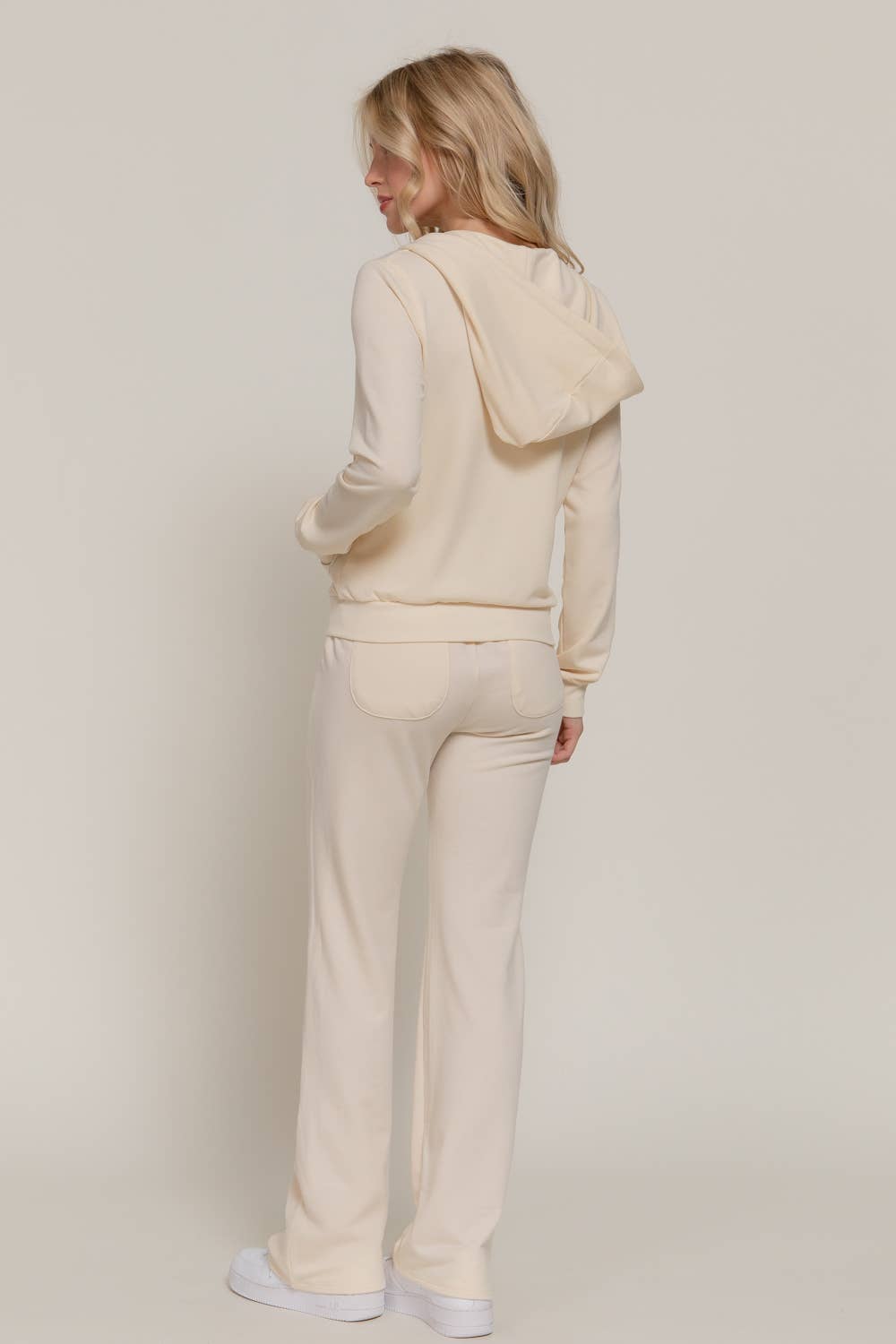 Active Basic | Active USA - Wholesale Lounge Set - Women's - Long Sleeve Hoodie Jacket & Pants Sweatsuit Set  6