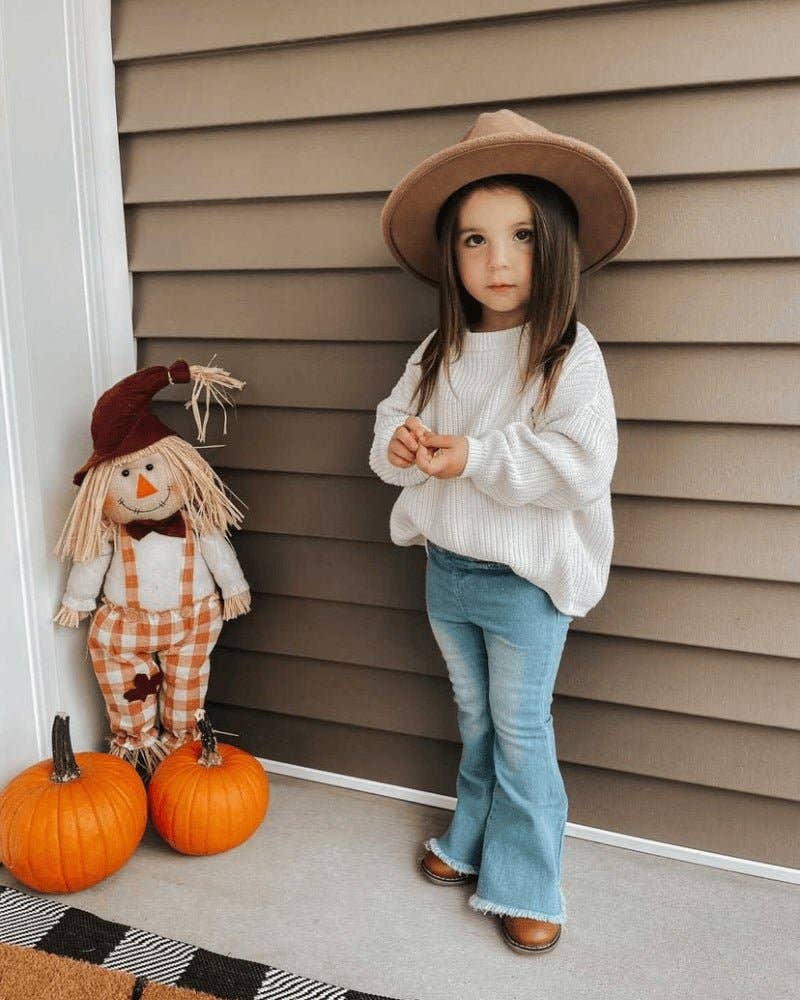 Bailey's Blossoms – Engroshandel Jeans - Børn – Sophie denim bell bottoms - lys vask4