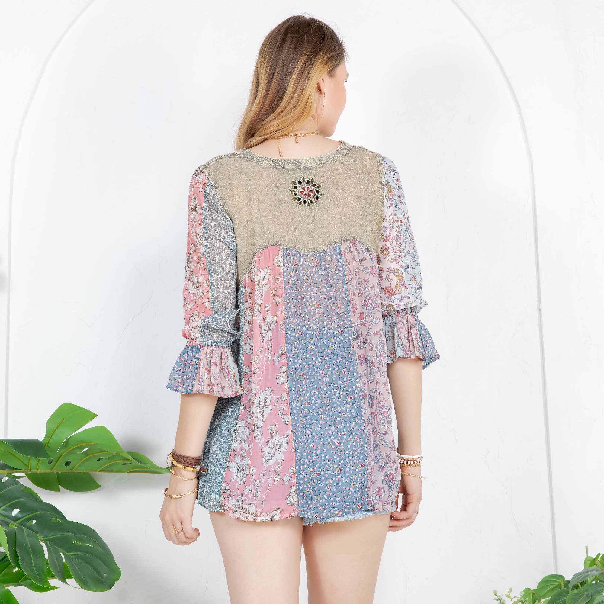 Young Threads - Venta al por mayor Blusa - Mujer - Blusa bohemia adornada estilo western (Color nuevo)14