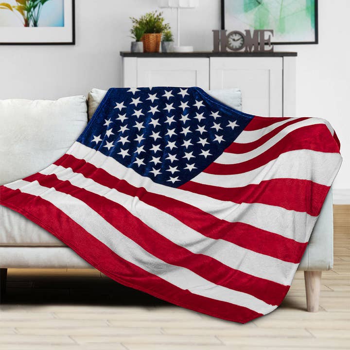US Flag Patriotic Throw Blanket for wholesale on Faire5