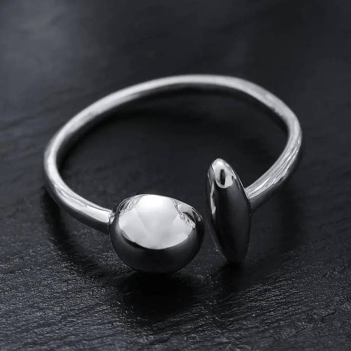 Minimalist Abstract Sterling Silver Open Band Ring for wholesale by Moclein