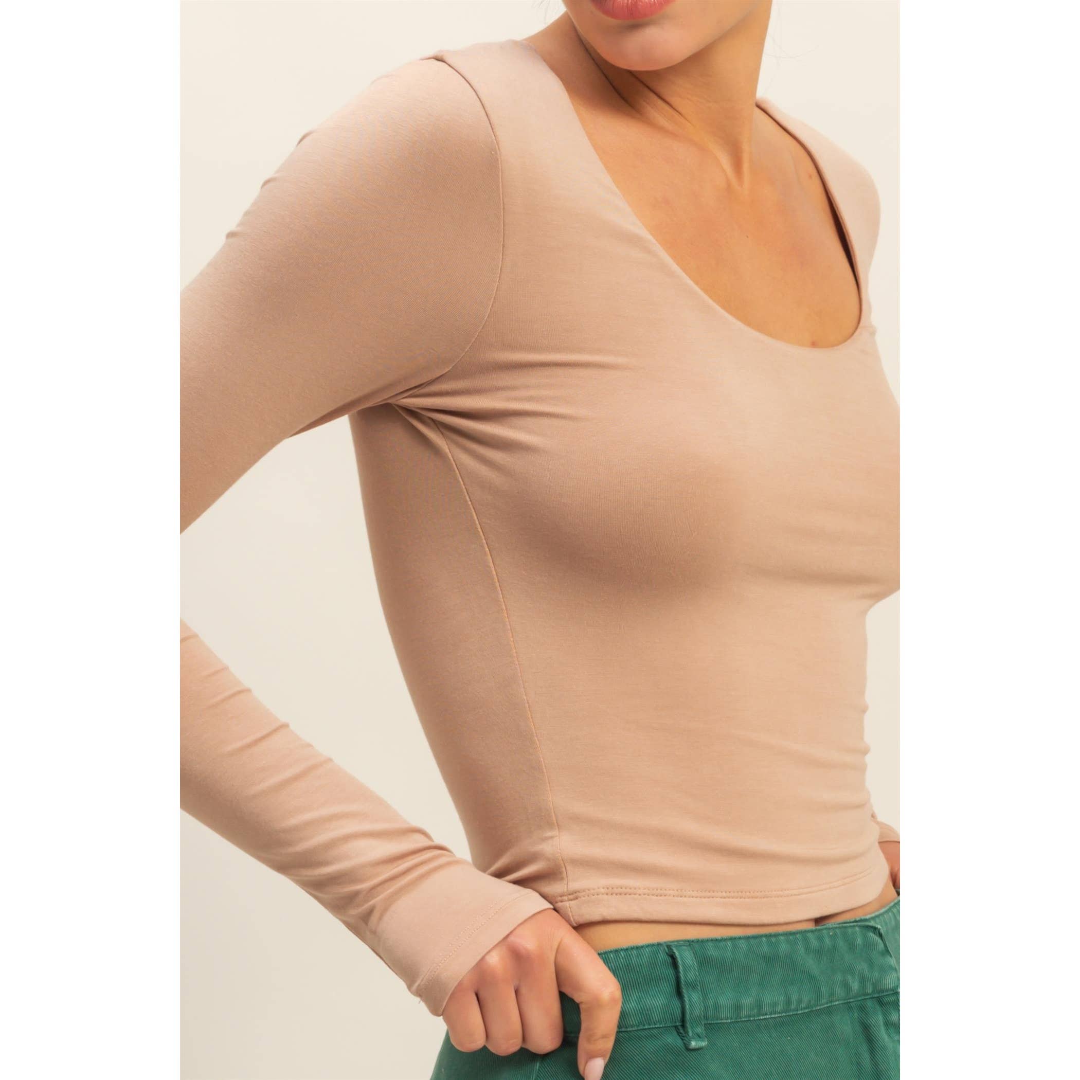 HYFVE - Wholesale Knit Top - Women's - Scoop Neck Long Sleeve Crop Top23