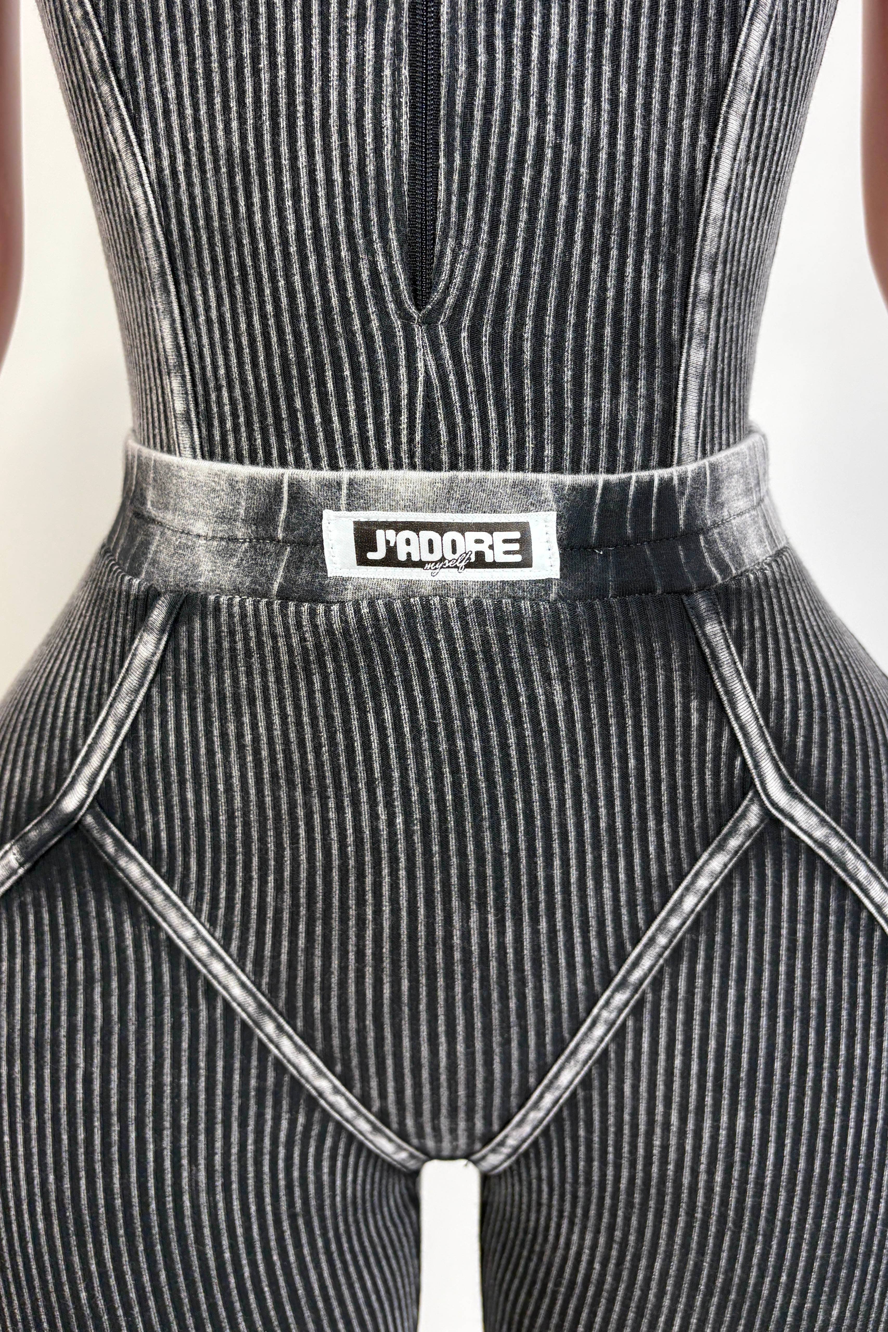 Dalia Studio – Engroshandel Jumpsuit - Dame – MINERALVASKET FORLYNLÅS KONTOUR JUMPSUIT4