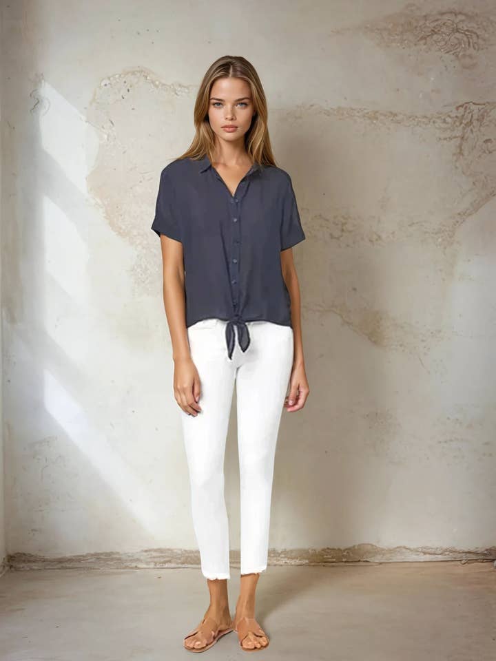 TOP DE MANGA CURTA COM LAÇO NA FRENTE por atacado de Maven West