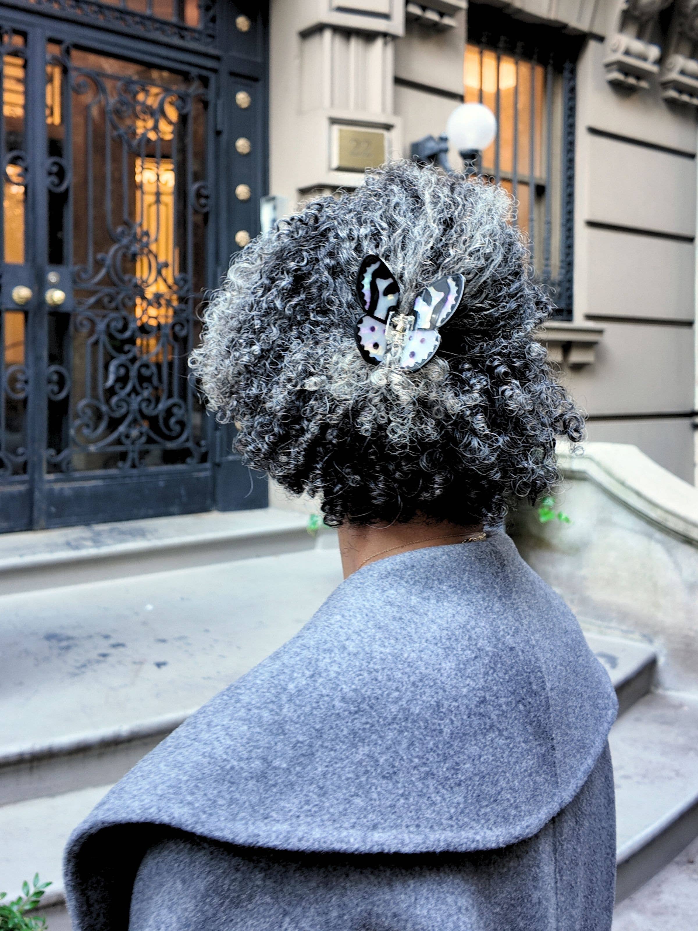 Solar Eclipse – Clips para cabelo - Mulher por atacado – Garra de Cabelo com Mariposa Tigre Pintada à Mão | Ecológico11